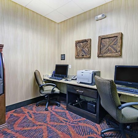 Hampton Inn & Suites Milwaukee/Franklin Franklin  Buitenkant foto