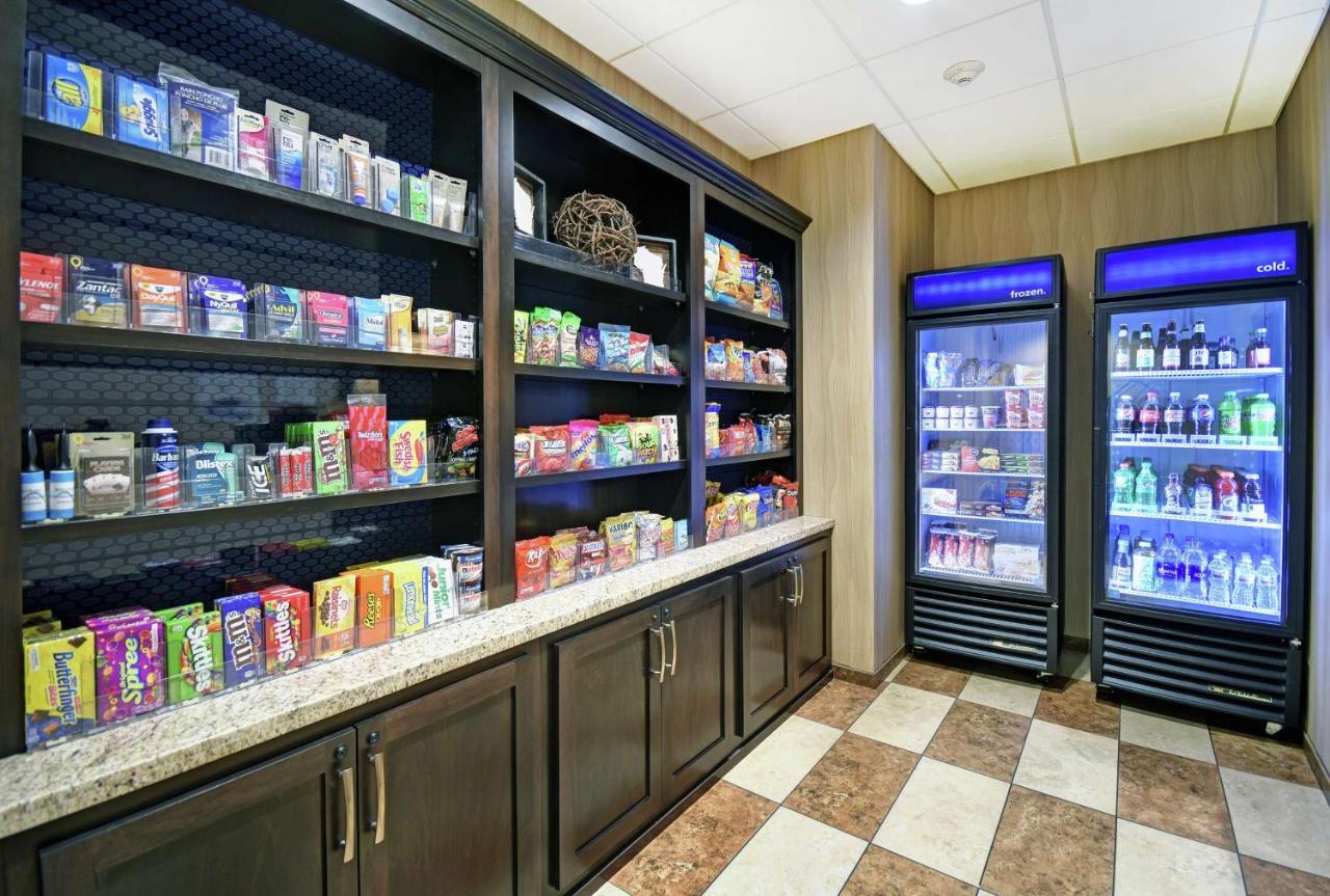 Hampton Inn & Suites Milwaukee/Franklin Franklin  Buitenkant foto