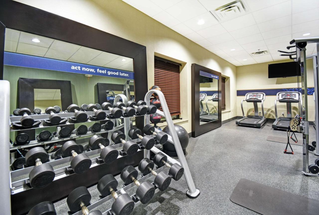 Hampton Inn & Suites Milwaukee/Franklin Franklin  Buitenkant foto