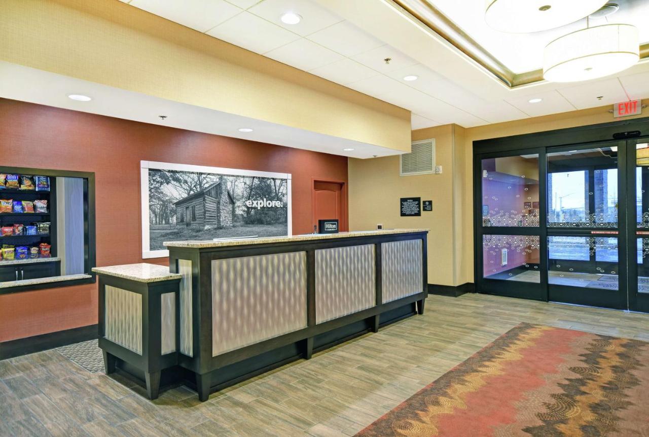 Hampton Inn & Suites Milwaukee/Franklin Franklin  Buitenkant foto